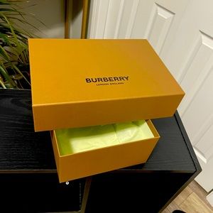 Burberry Box